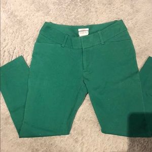 Capri pants green